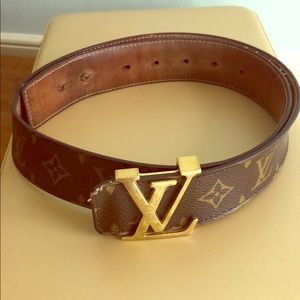 100% Guaranteed Authentic Louis Vuitton Belt Used
